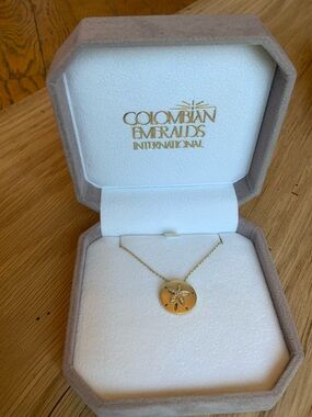 Starfish Pendant Necklace